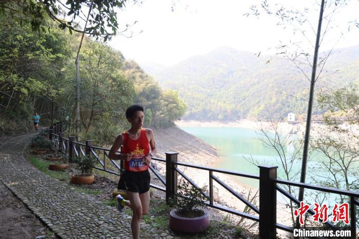 中国健身名山登山赛象山