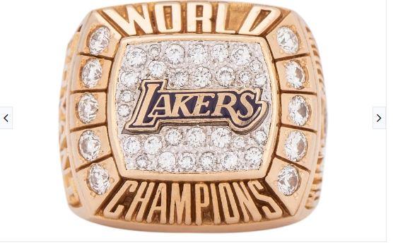 戈尔丁拍卖行展开热议拍卖:科比首冠同款戒指