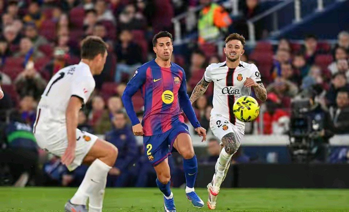 巴萨为留住坎塞洛面临双重挑战 沙特高薪与财政