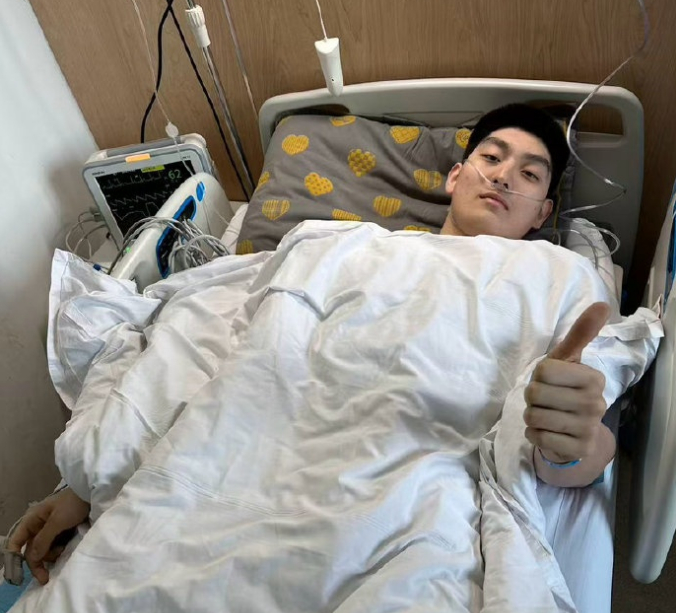 深圳男篮新星冯熙瑞手术赛季报销 18周康复期开