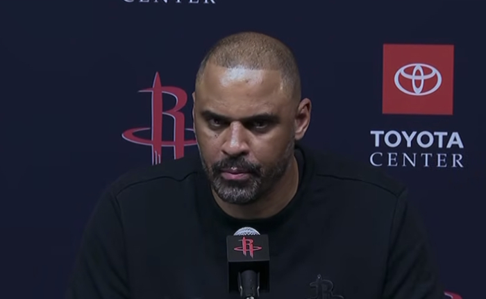 火箭险胜鹈鹕 杜兰特准绝杀乌度卡战术解析