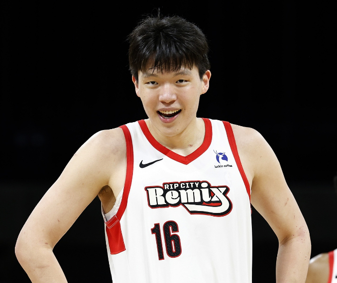 杨瀚森发展联盟半决赛轰20+7+2帽 29分逆转未果